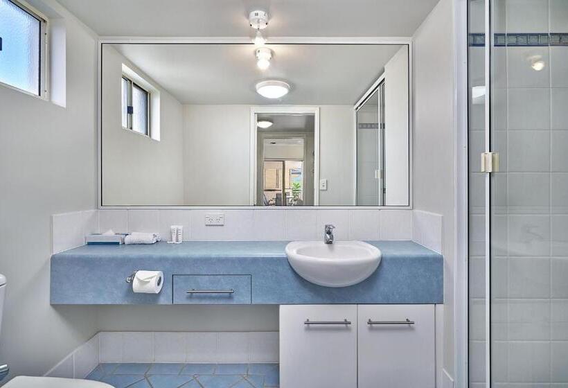 آپارتمان 2 خوابه, North Cove Waterfront Suites