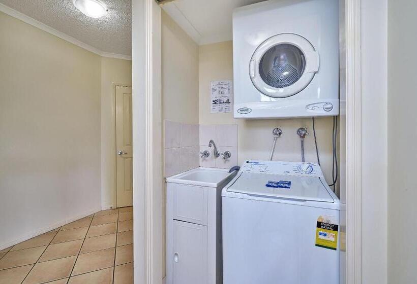 آپارتمان 3 خوابه, North Cove Waterfront Suites