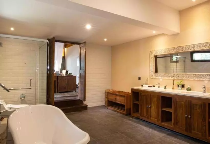 海の見える２ベッドルームアパートメント, Plataran Komodo Resort & Spa   Chse Certified