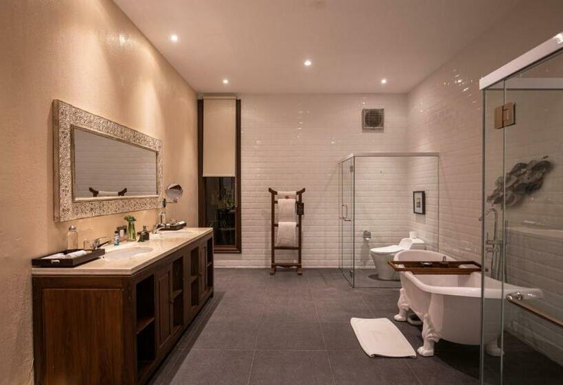 Номер Deluxe, Plataran Komodo Resort & Spa   Chse Certified