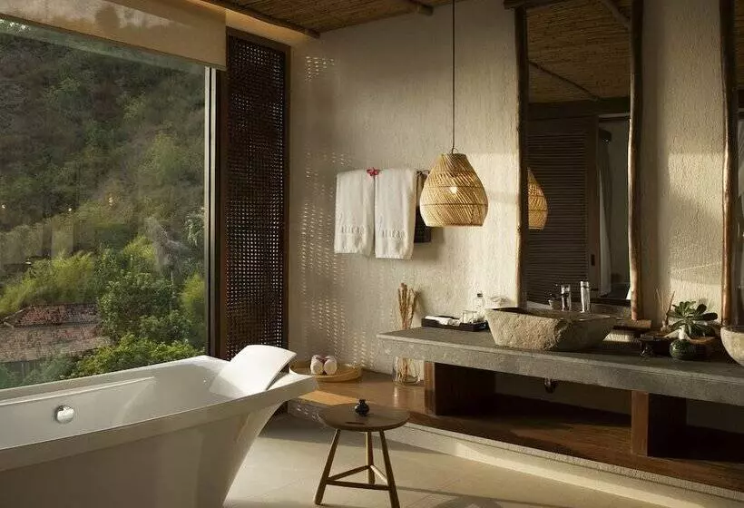 スタンダードルーム, Plataran Komodo Resort & Spa   Chse Certified