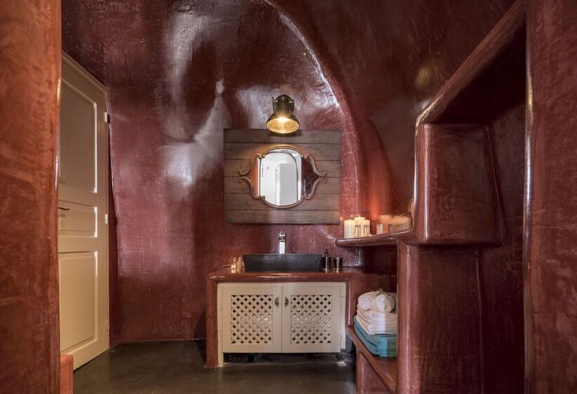 1-Bedroom Deluxe Villa Sea View, White Pearl Villas