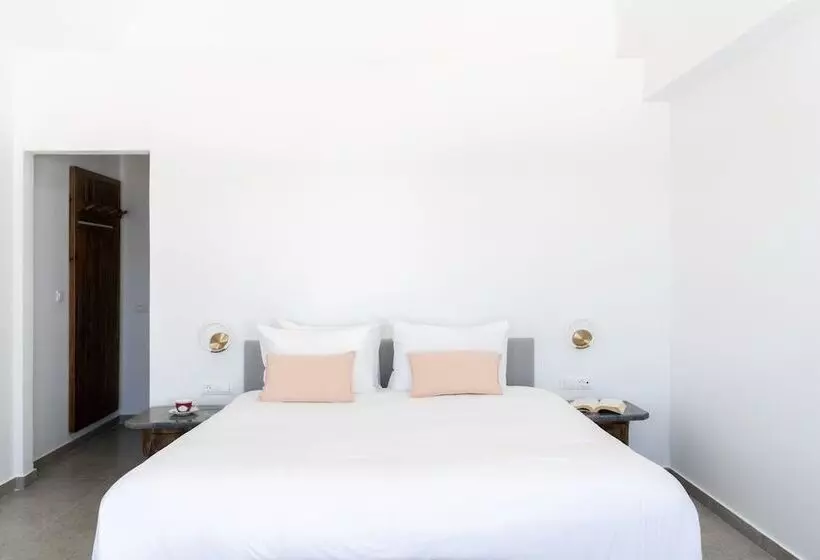 ویلای یک اتاق خوابه با استخر شنا, White Pearl Villas