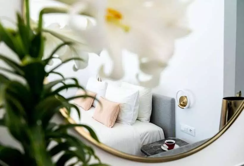 ویلای یک اتاق خوابه با استخر شنا, White Pearl Villas