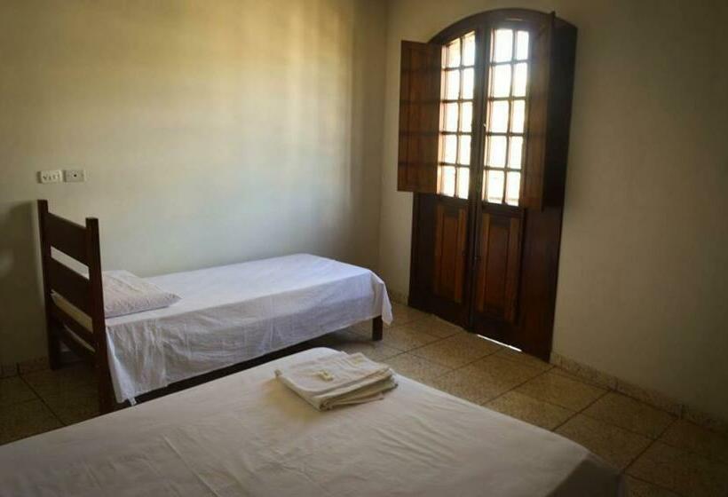 Quarto Estandar, Pousada Moura ávila