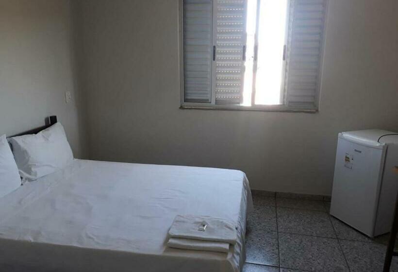 Quarto Estandar Individual, Pousada Moura ávila