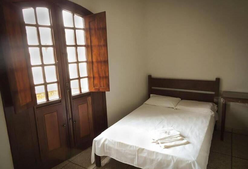 Quarto Estandar, Pousada Moura ávila