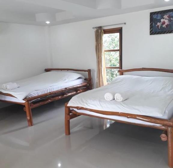 スタンダードルーム, เพชร รีสอร์ท นครไทย Phet Resort, Nakhonthai