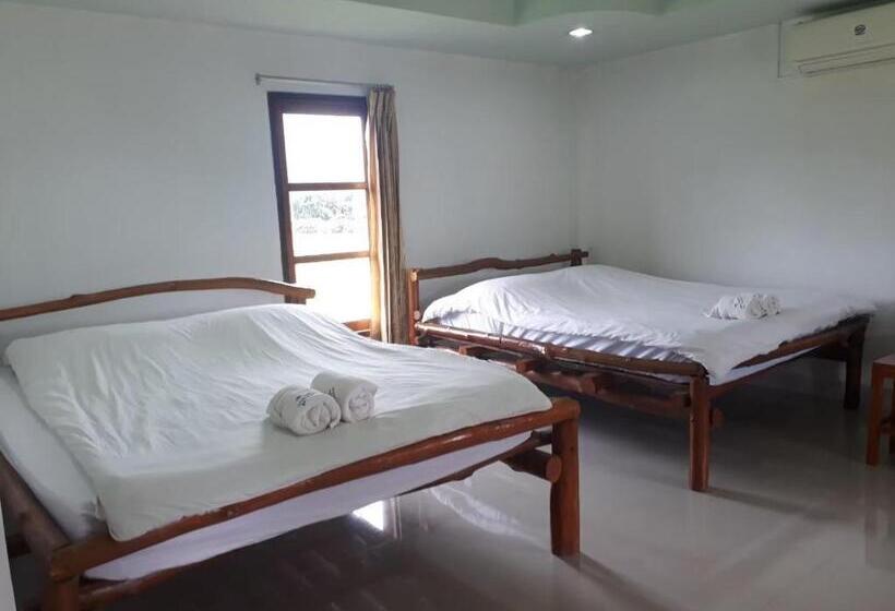スタンダードルーム, เพชร รีสอร์ท นครไทย Phet Resort, Nakhonthai