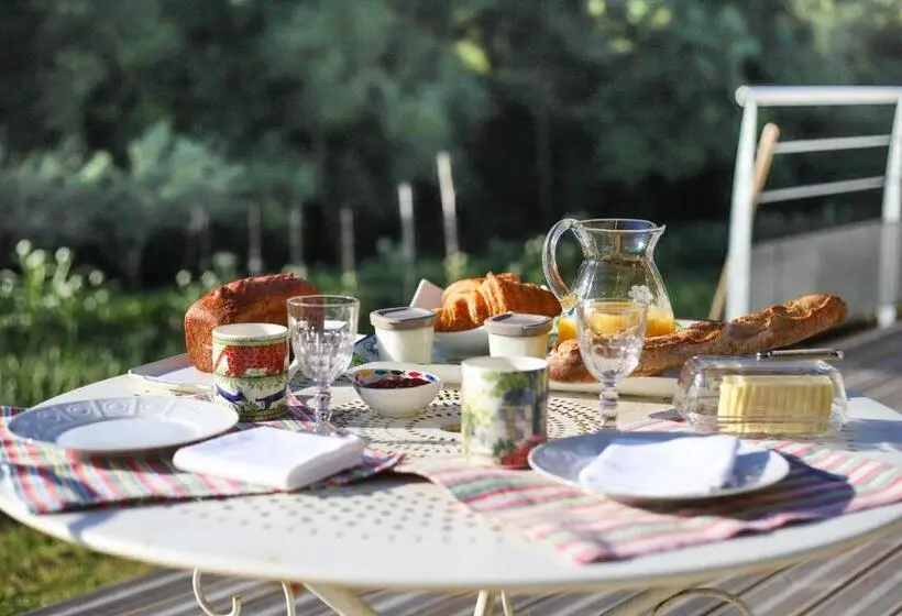 スタンダードトリプルルーム, Domaine Des Fougères