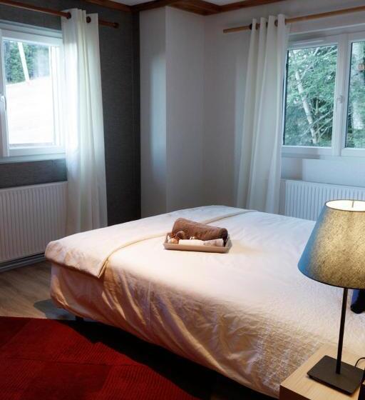 חדר משפחתי, Echo Des Montagnes