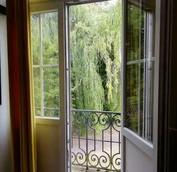 バルコニー付きスタンダードルーム, Villa Henri