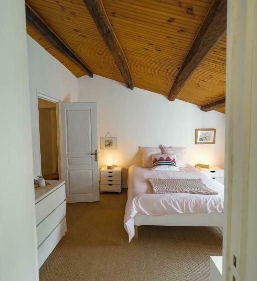 スタンダードルーム, A L Ombre Du Figuier