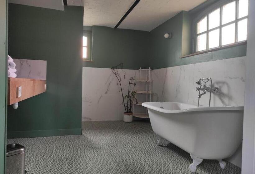 Deluxe Værelse King Size Seng, Letabli