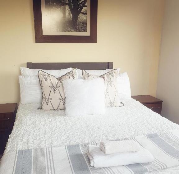 חדר סטנדרט חדר אמבטיה משותף, Thokazi Haven Guest House & Backpacker