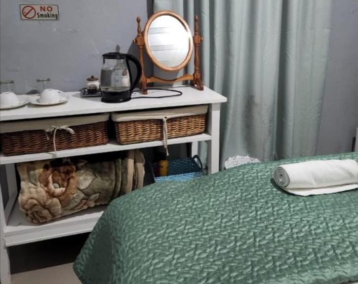 חדר סטנדרט חדר אמבטיה משותף, Thokazi Haven Guest House & Backpacker