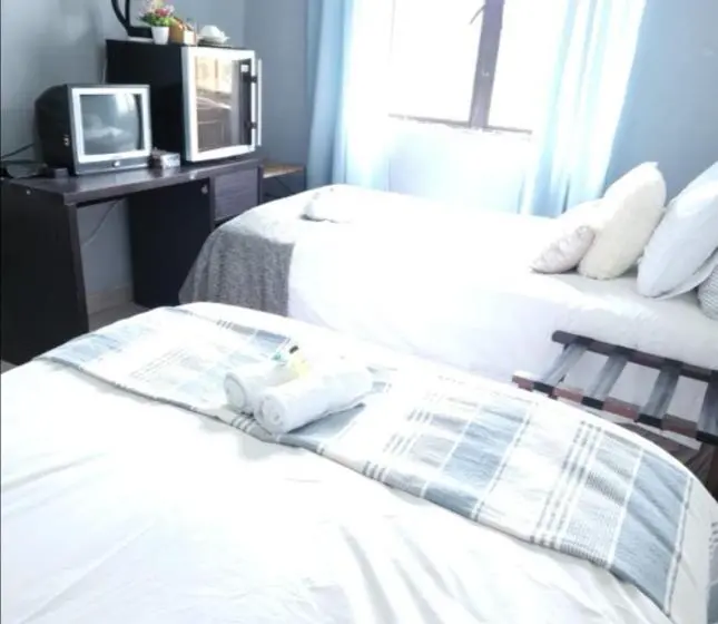 浴室共有ファミリールーム, Thokazi Haven Guest House & Backpacker