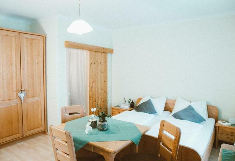 スタンダードトリプルルーム, Gasthof Zum Grünen Specht