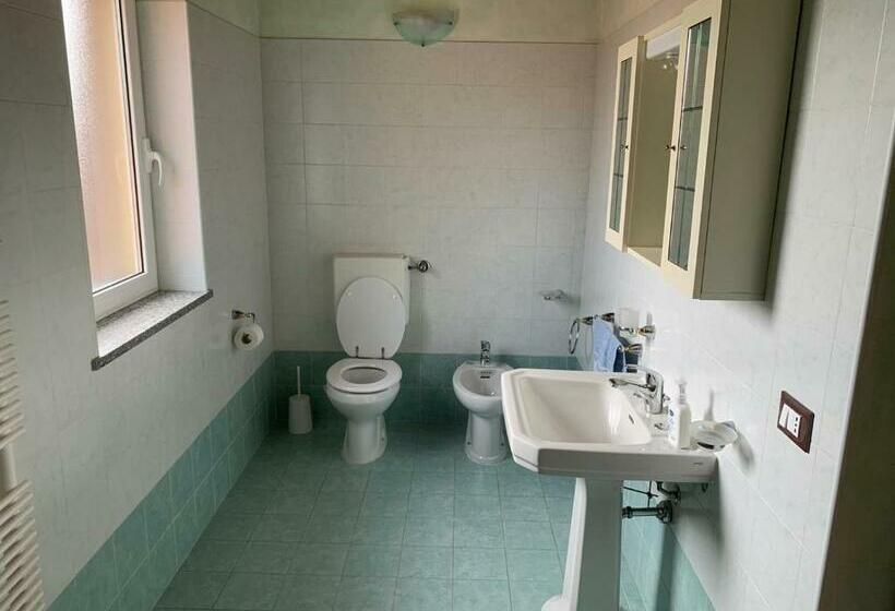 غرفة قياسية, Casa Modero