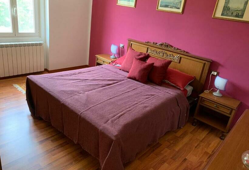 غرفة قياسية, Casa Modero