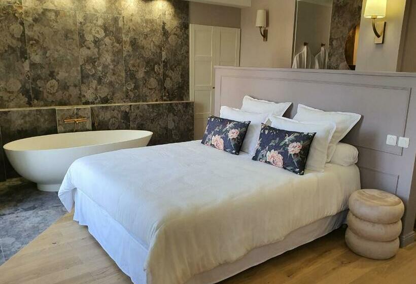 デラックスルーム, Le Moulin De Salazar