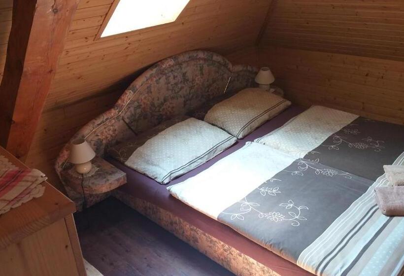 Четырехместный Номер Стандарт, Penzion U Pilaře