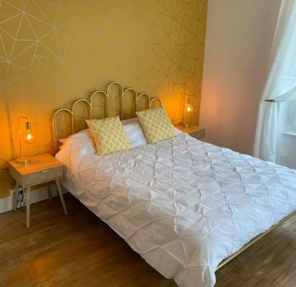キングサイズベッドのスタンダードルーム, Maison De Montgibaud