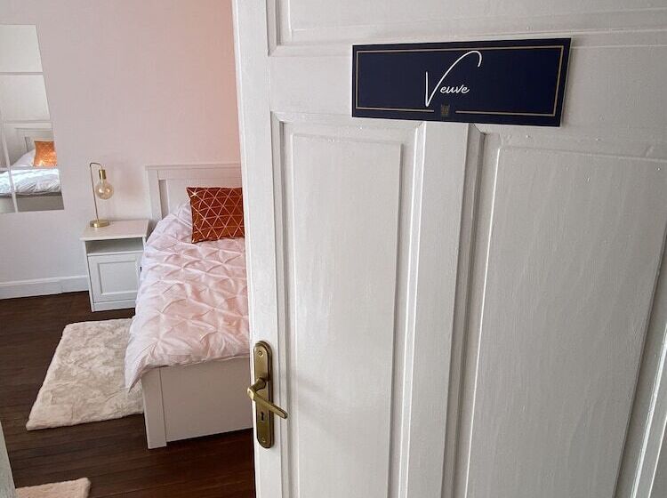 패밀리 룸, Maison De Montgibaud