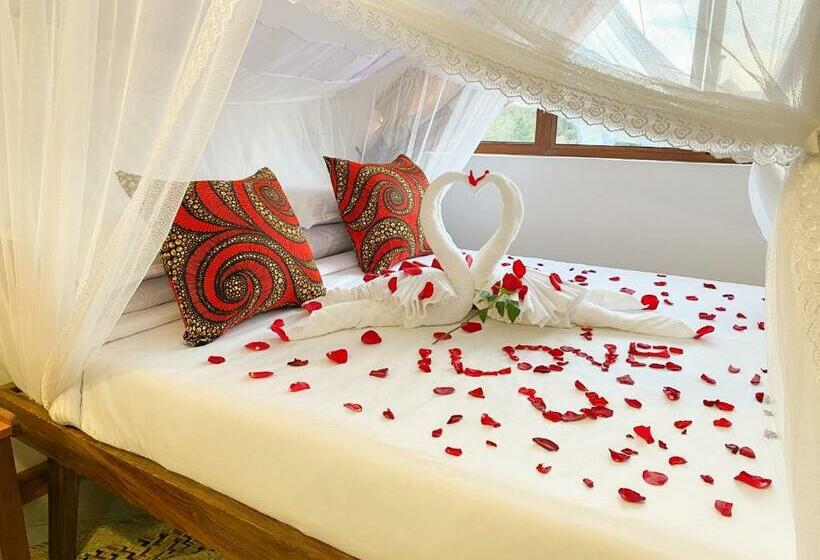 Номер Стандарт, Heart Of Africa Lodge