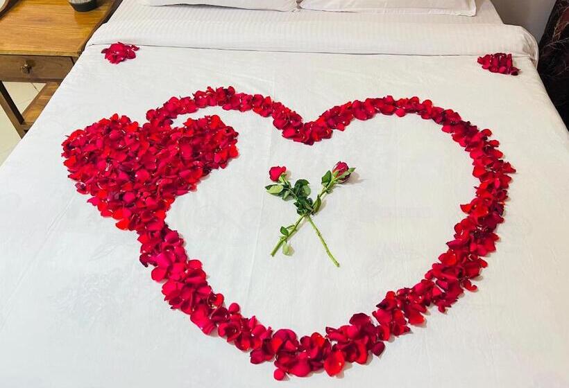 Семейный Номер, Heart Of Africa Lodge