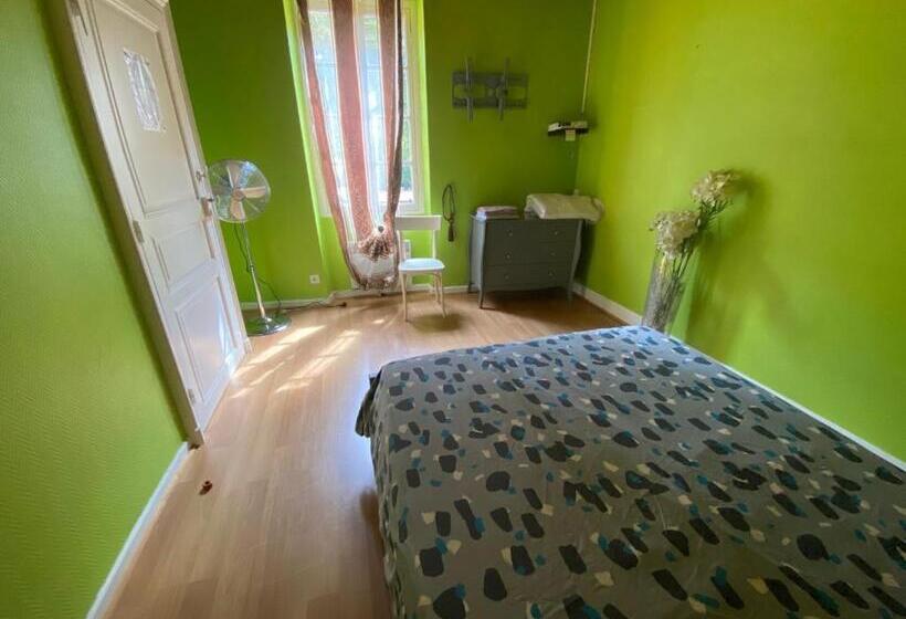 Номер Стандарт, Hôtel Restaurant L Escale Chez Mimi