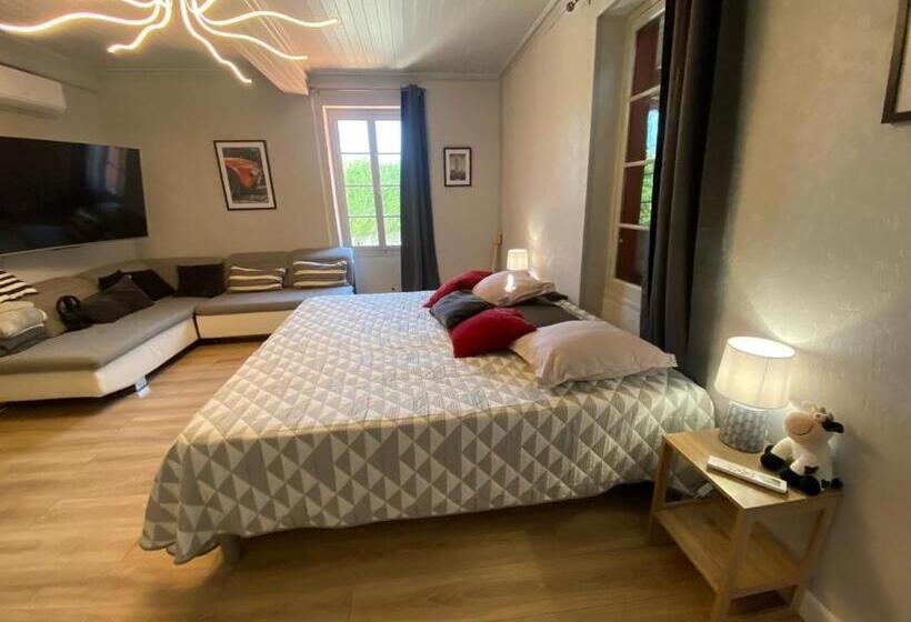 Номер Superior, Hôtel Restaurant L Escale Chez Mimi