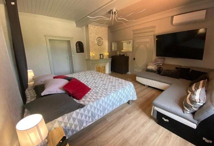 Номер Superior, Hôtel Restaurant L Escale Chez Mimi