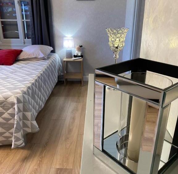 Номер Superior, Hôtel Restaurant L Escale Chez Mimi