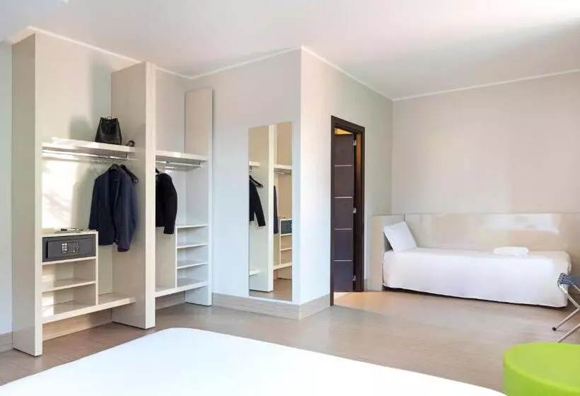 スタンダードトリプルルーム, B&B Hotel Bergamo City