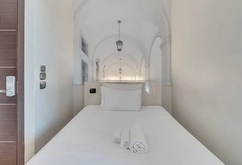 テラス付きシングルルーム, B&B Hotel Bergamo City