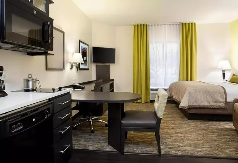 スタンダードスタジオ, Candlewood Suites Carrollton, An Ihg