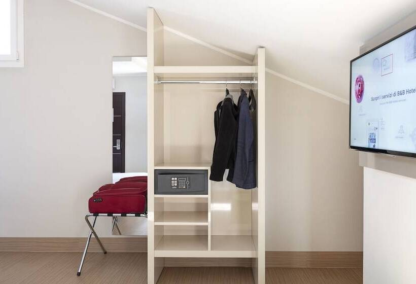 اتاق استاندارد, B&b Hotel Bergamo