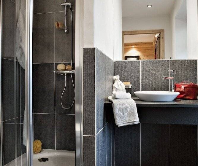 스탠다드 스튜디오, Cgh Residences & Spas Les Chalets D Angele