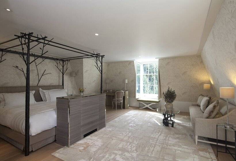 Полулюкс, Coworth Park Dorchester Collection