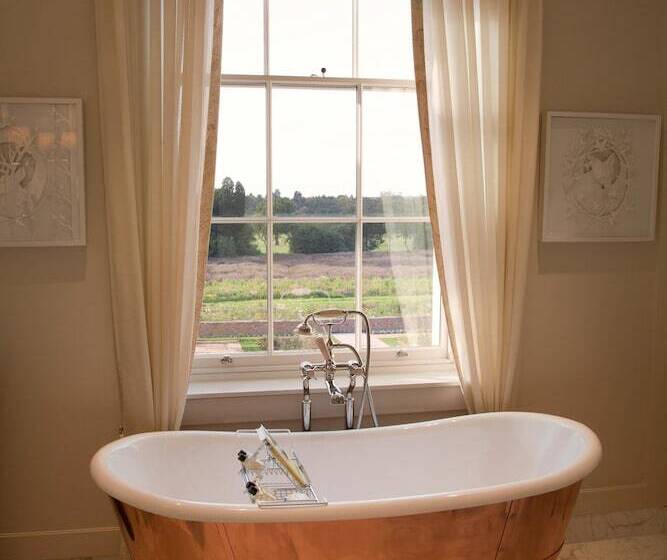 Люкс Премиум, Coworth Park Dorchester Collection