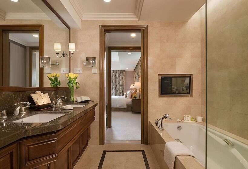 سوییت, Discovery Primea