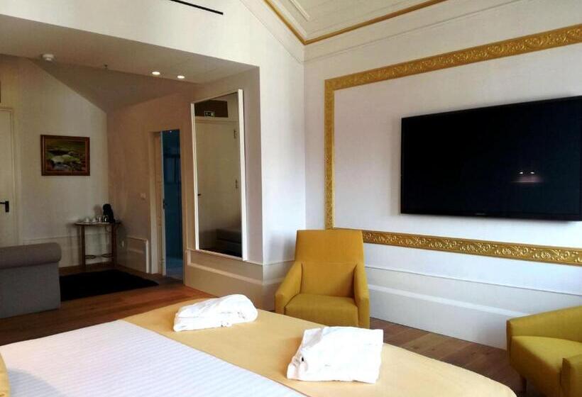 Люкс, Emaj Boutique