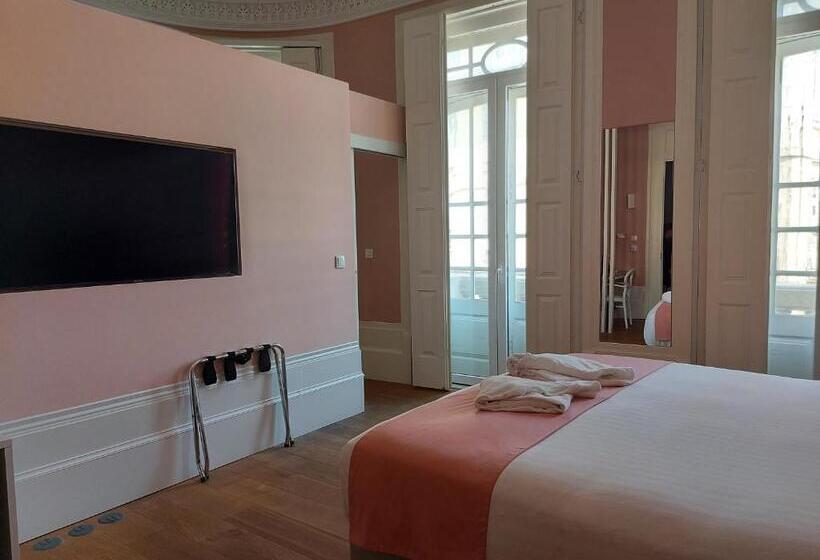 Номер Deluxe, Emaj Boutique