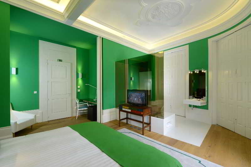 Номер Deluxe, Emaj Boutique