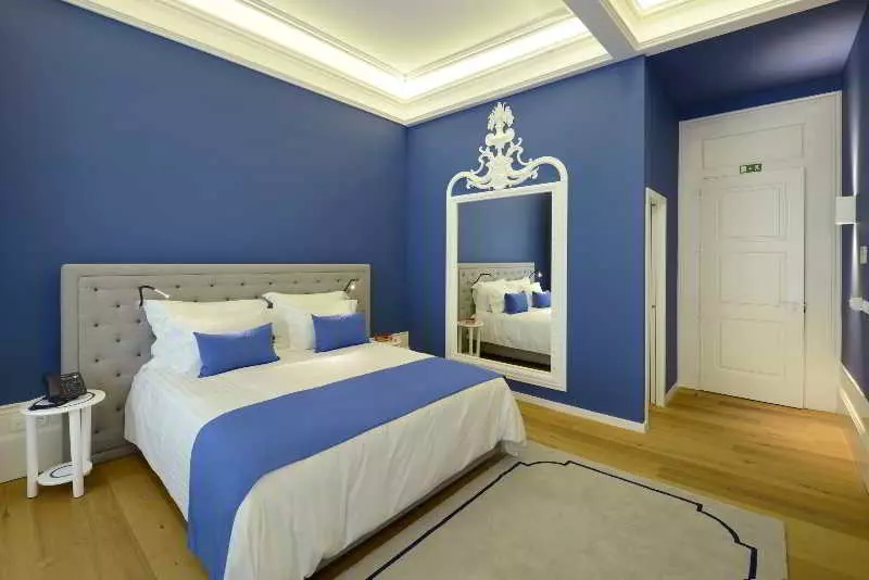 اتاق لوکس, Emaj Boutique