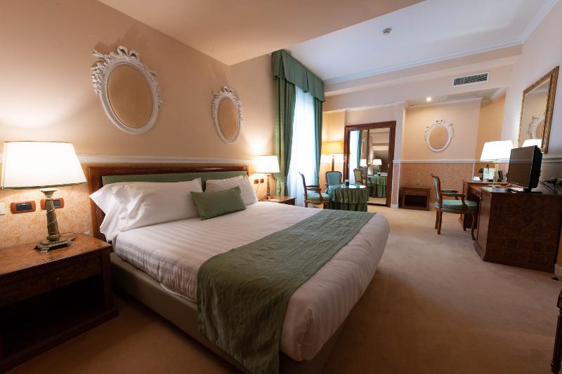 Люкс, Emaj Boutique