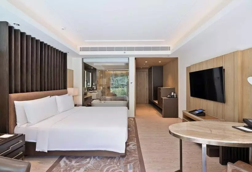 ダブルベッドスタンダードルーム, Jw Marriott Mussoorie Walnut Grove Resort & Spa