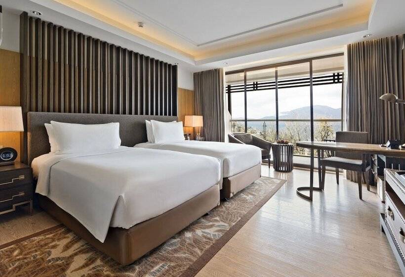 חדר סטנדרט עם נוף, Jw Marriott Mussoorie Walnut Grove Resort & Spa