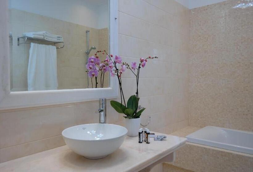 اتاق لوکس با چشمانداز دریا, Margie Mykonos